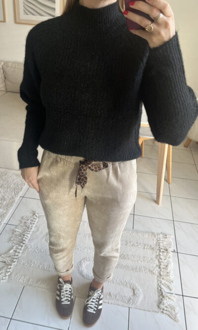 Pull noir côtelé