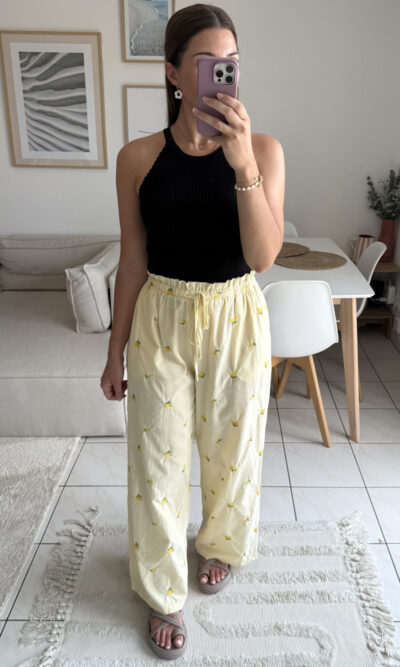 Pantalon ample jaune motifs citrons