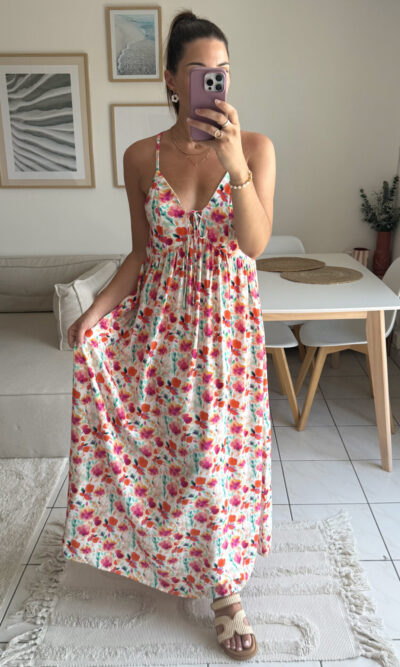 Robe longue ample colorée et fleurie