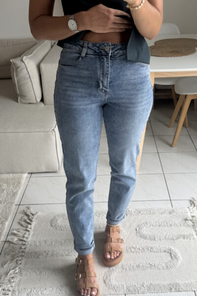 Jean bleu clair mom