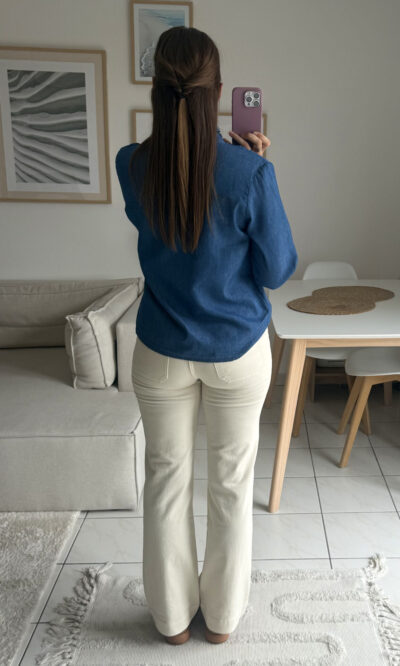 Chemise en denim bleu col volants