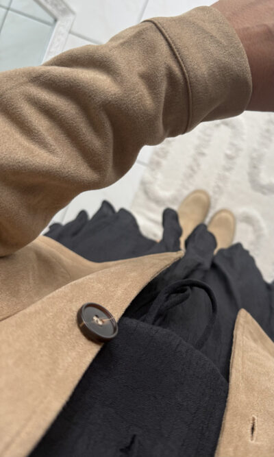 Veste légère suédine couleur taupe