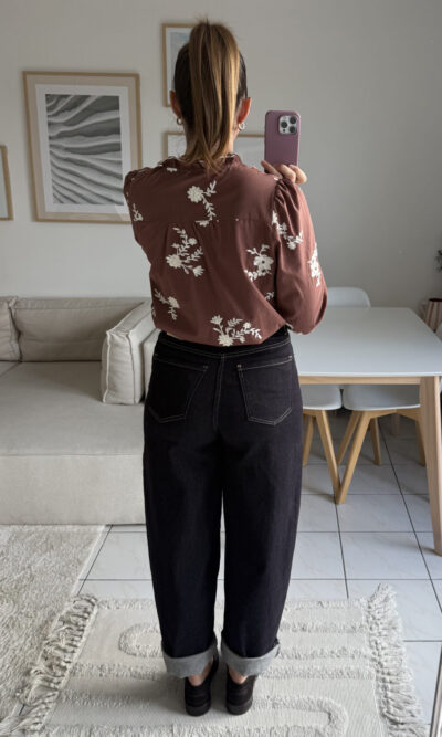 Chemise marron fleurs brodées