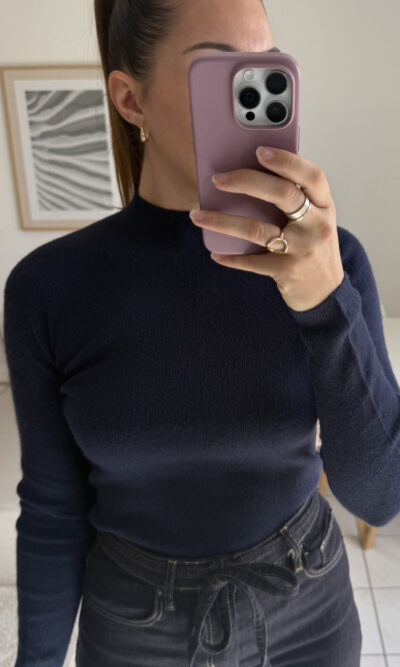 Pull fin bleu marine