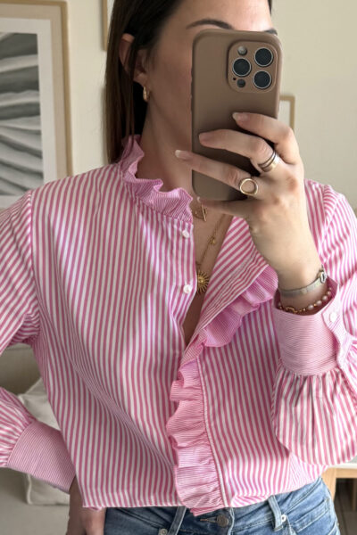 Chemise en coton à rayures roses et col volants